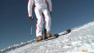 Learning to Ski Using poles Skiing lesson  bergfexcom [upl. by Hultgren419]