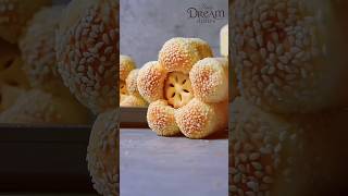 How to Make FlowerShaped Sesame Buns 🌼 Delicious amp Easy Recipe 🥯 deliciousfood morningvibes [upl. by Arramas]