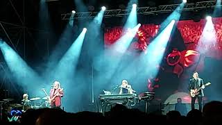 Pooh  Parsifal pt1 live excerpt  Messina  Piazza Duomo 28122023 [upl. by Hurst366]