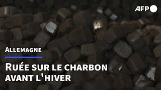 Crise du gaz à Berlin la ruée sur le charbon en prévision de lhiver  AFP [upl. by Elledoj]