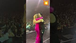 💥El carisma de CHAYAN bailando con sus fans chayanne bachata shorts [upl. by Essirahc]