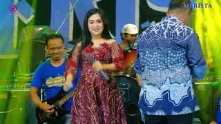 MEMORY BERKASIH  ELIS FEAT BRODEN  OM MERISTA KENDANG NOPI LIVE KEDAMEAN 0272024 [upl. by Ennaylloh177]