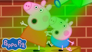 Peppa Pig Tales  What is that Green Light ☄️ [upl. by Orpah911]