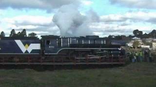 R711 quotSuper Rquot Hudson Steam Loco to St Arnaud Australian Trains [upl. by Ado]