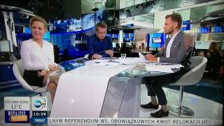 Śmiech prezenterki na wizji  TVN24  zabawki  1102016 [upl. by Chandra]