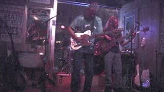 Shake Your Money Maker Elm St Blues Band Brackins Maryville TN with Jimmy Black [upl. by Ardith]