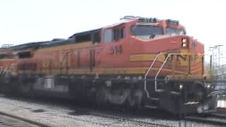 BNSF B408W 514 Leads a Manifest Freight Train Oceanside CA NICE LESLIE RS3L [upl. by Chatwin208]