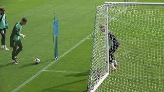 Barnsley FC  Goalkeeper Training  Handling Footwork amp Shot Stopping [upl. by Ok572]