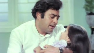 Chandni Re Jhoom  Kishore Kumar Sanjeev Kumar Nauker Song 2 [upl. by Lirva640]