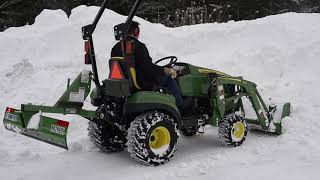 John deere 1023E Winter Loading snow [upl. by Enirehtac]