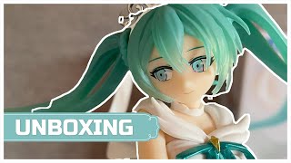 UNBOXING HATSUNE MIKU 15TH ANNIVERSARY SUOU VER FIGURE [upl. by Shama]