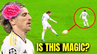 Top 25 Craziest Assists in History of Football [upl. by Huey679]