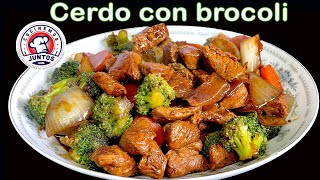 Cerdo con brocoli Rica comida China [upl. by Youngran]