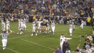 Notre Dame Touchdown and Two Point Conversion Against Washington October 03 2009 [upl. by Ennayelsel]