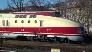 Deutsche Reichsbahn VT 1816 serie 175 0157 te Bahnhof BerlinLichtenberg 29 november 2011 [upl. by Ysdnil]