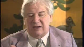 Peter Ustinov does Charles Laughton Impressions [upl. by Sanez941]