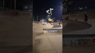 Incrível Quando Você Acerta o MystFlip patins roller inlineskate inline [upl. by Brennen975]