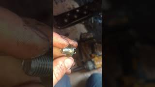 Mahindra 1526 Hydraulic Fluid Change [upl. by Eddi]