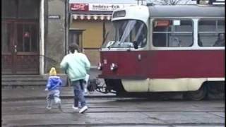 Strassenbahn in Schwerin 25Dezember 1990 [upl. by Monarski]