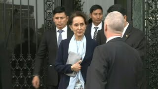 Aung Saan Suu Kyi quitte la Cour internationale de justice  AFP Images [upl. by Naej81]