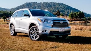 Toyota Highlander 2014 a prueba  Autocosmos [upl. by Adeehsar]