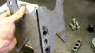 Parallel rear four bar axle bracket [upl. by Anaahs]