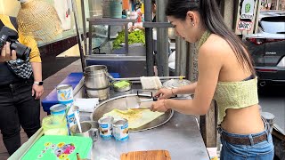 Roti Lady In Bangkok  Thailand Street Food [upl. by Velick]