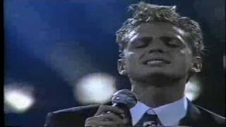 Luis Miguel FRIA COMO EL VIENTO 1990 [upl. by Tricia384]