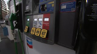 GasBuddy expert explains why Chattanooga gas prices fluctuate [upl. by Hedgcock]