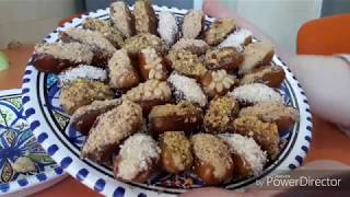 Recette Dattes farcies au amandes طريقة عمل تمر محشي باللوز رائع للمناسبات [upl. by Loats]