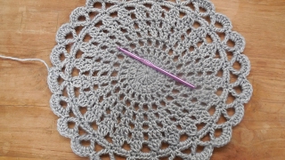 Haken tutorial kleedje  doily english subs [upl. by Nicolais]