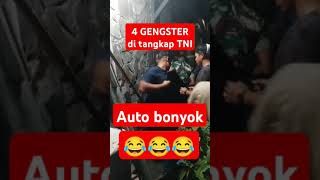 4 GENGSTER ditangkap TNI  auto bonyok 😂😂😂 [upl. by Lisle662]