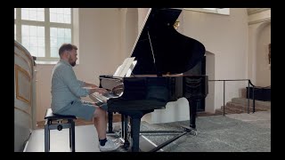 A Schönberg 6 kleine Klavierstücke Op 19 Henrik Berg piano [upl. by Anabahs]