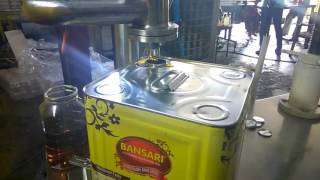 edible oil tin filling machine [upl. by Ruscher539]