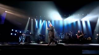 Peter Gabriel  Sledgehammer Live Back to Front Tour  London [upl. by Myrta217]