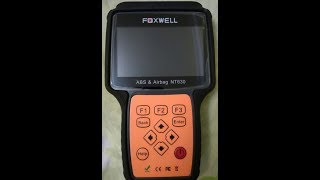 The latest version 2018 foxwell nt630 [upl. by Anneehs]