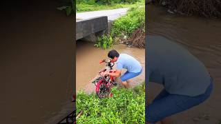 Bicycle canal in drown 🚲 New Viral Gadgets Smart Appliances Kitchen Utensils Home Inventions [upl. by Aihtnis]