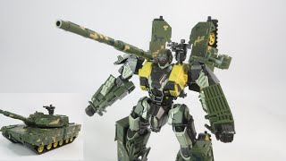 【海外の変形玩具】 戦車からロボットに変形！ 博武堂 15式軽量戦車（ZTQ 15） 変形ロボ [upl. by Llenrag]