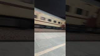 Rajdhani express train running status shots newdelhi [upl. by Busey]