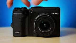 Ricoh GXR S10 2472mm Review  Tiny 10MP CCD Magic [upl. by Marelda]