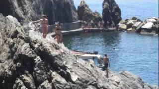 Manarola  Italy water games [upl. by Allicserp]