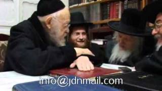 Rabbi Menashe Klein Gavd Ungvar meeting with R Elyashiv  Teves 5771 [upl. by Apgar143]