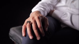 Anillo sello hombre con meteorito y diamantes negros Baraka [upl. by Aicnorev]