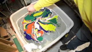 How to Swirl a Strat guitar body with magic marble paints dipping Swirling [upl. by Benito832]