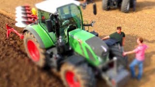 Fendt 724 Vario John Deere 6210R New Holland T 7270 MF 7624 und Valtra T 203 im Test [upl. by Anair]