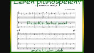 Op een klein stationnetje  piano vierhandig [upl. by Aeslek]