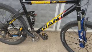 Giant Xtc team  Shimano XTR  2002 [upl. by Gilbye767]