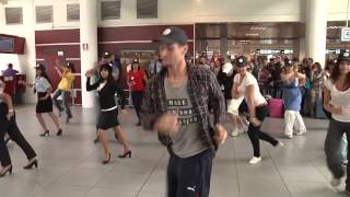 Flash mob allaeroporto di Ciampino [upl. by Etezzil]