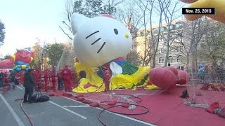 Time Lapse Macys Thanksgiving Day parade balloons [upl. by Joh532]