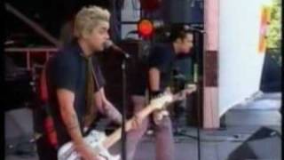 Green Day  Hitchin A Ride Live  V98 Festival [upl. by Sualocin]